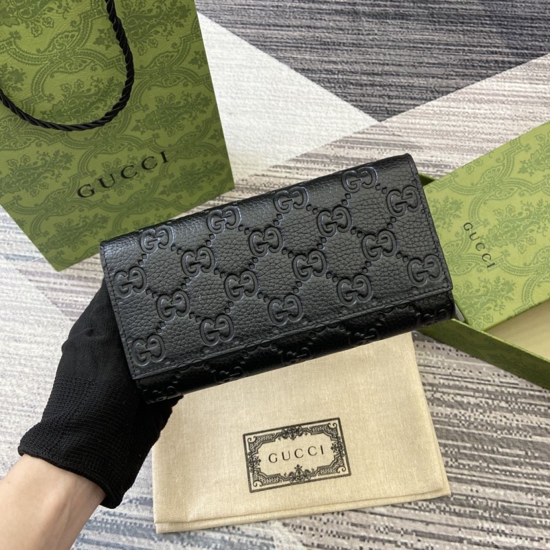 G*u*i wallets & purse
